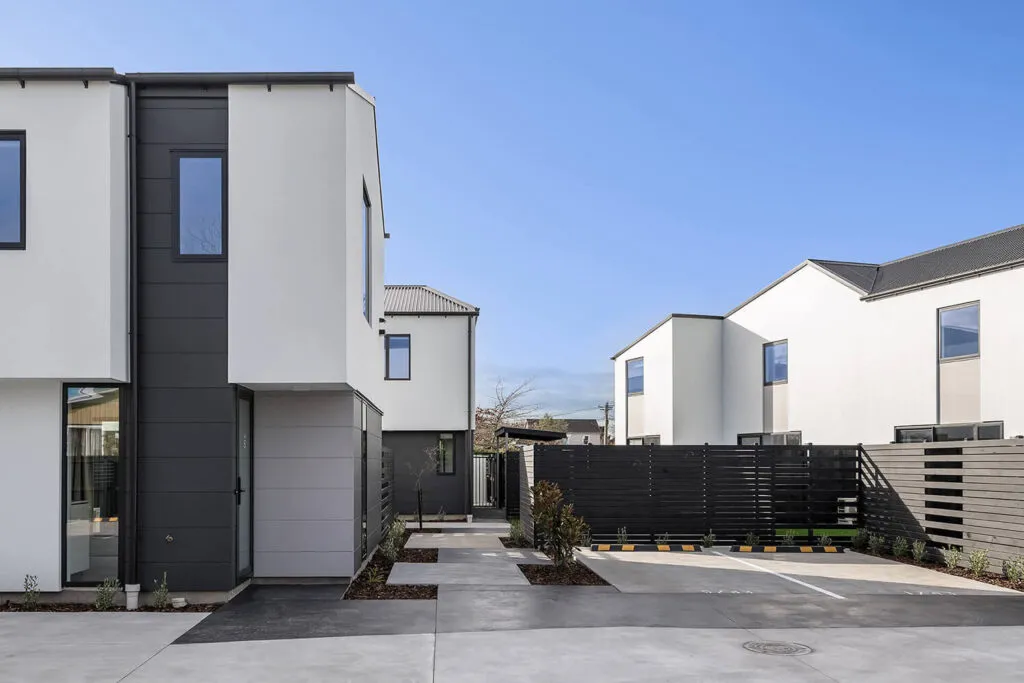 LOXO Cladding Southern