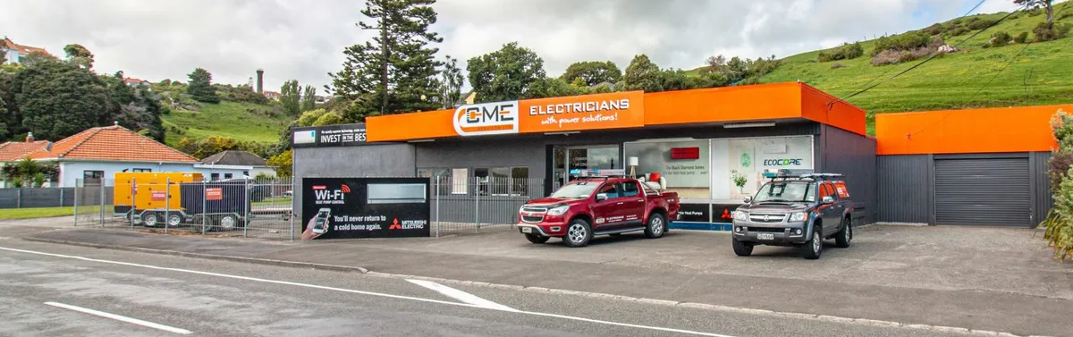C M E Electricians