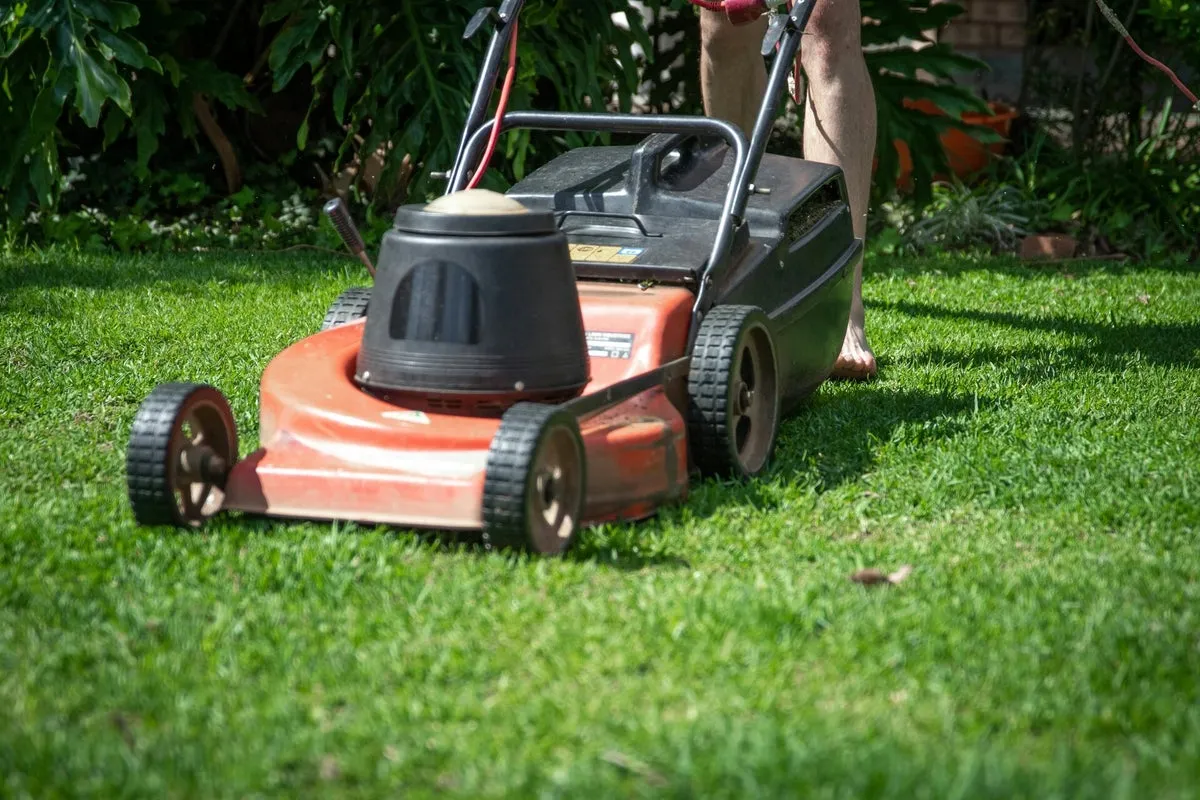 Barclay Mowing and Gardens